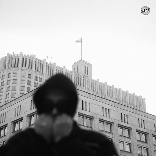 Скачать песню Dior - La