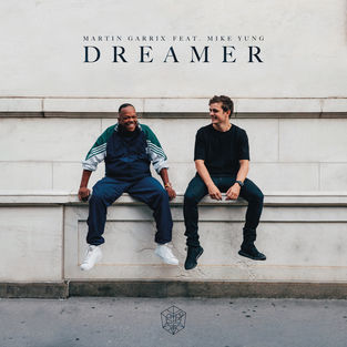 Скачать песню Martin Garrix - Dreamer (feat. Mike Yung)